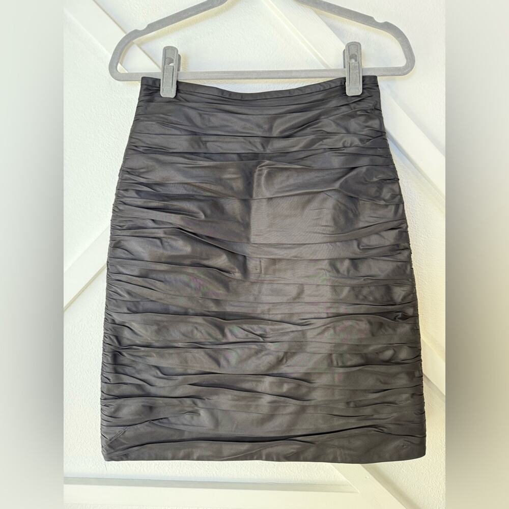 Rickie Freeman Teri Jon Black Ruched Satin Skirt Size 4 Cocktail Evening Wear